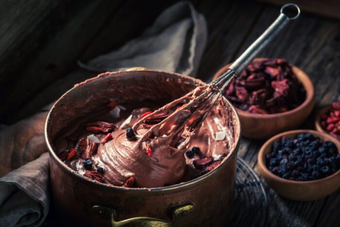 Proteínový dezert s kúskami horkej čokolády